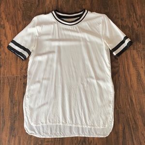 Hollister white with black&white stripe detail top